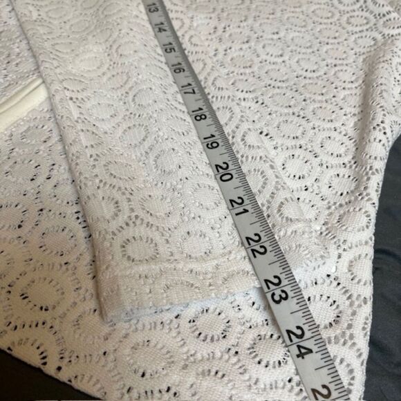 Doncaster White Sheer Lacy Crochet Look Zip Up Jacket Size 10 - Picture 11 of 11